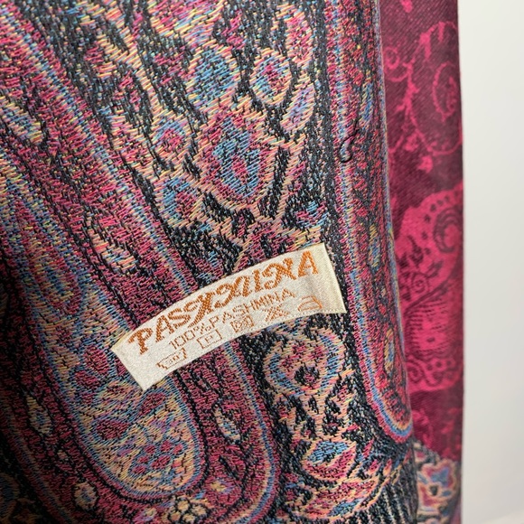 Pashmina - Picture 3 of 8
